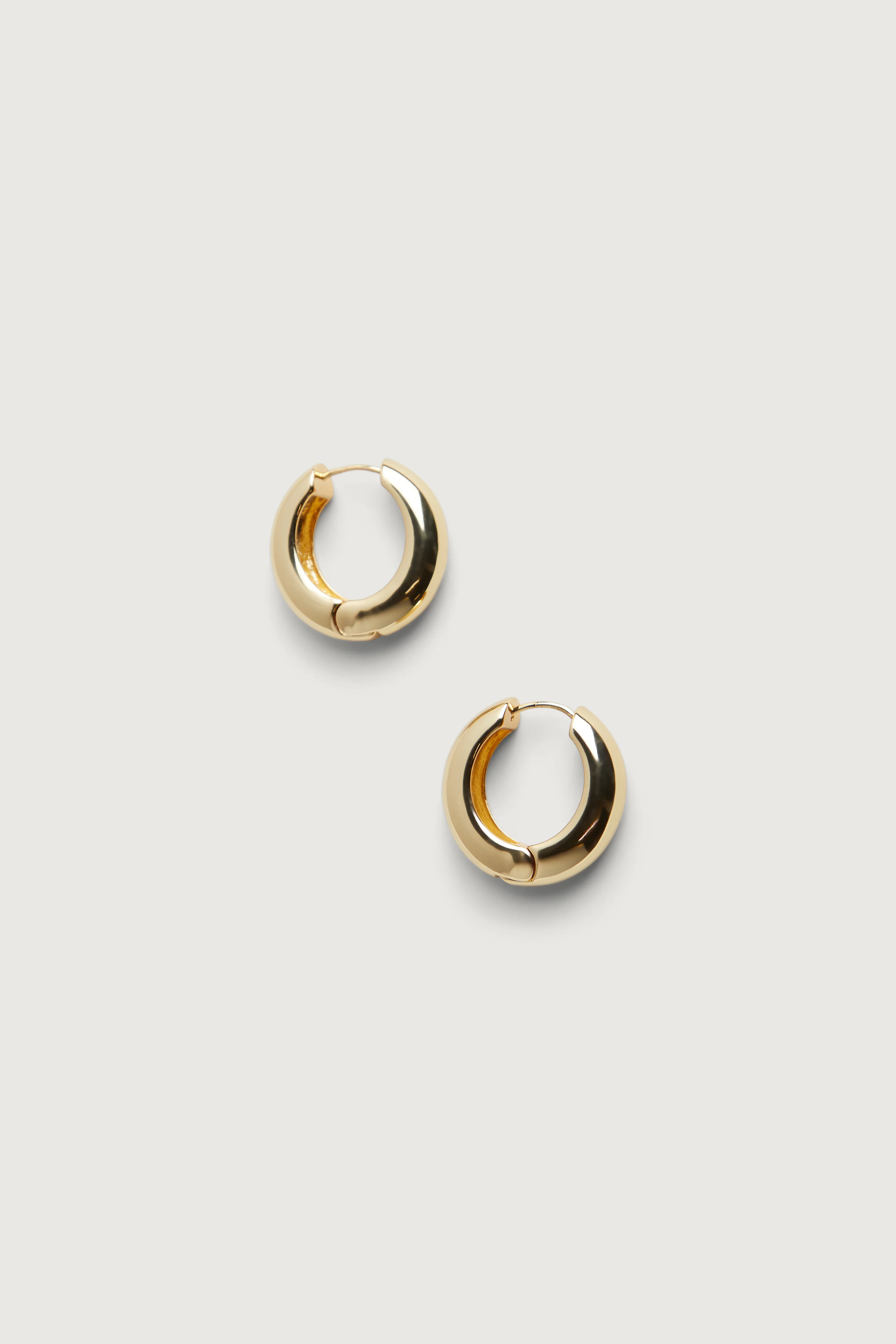 CHUNKY HOOP EARRINGS - Image 6