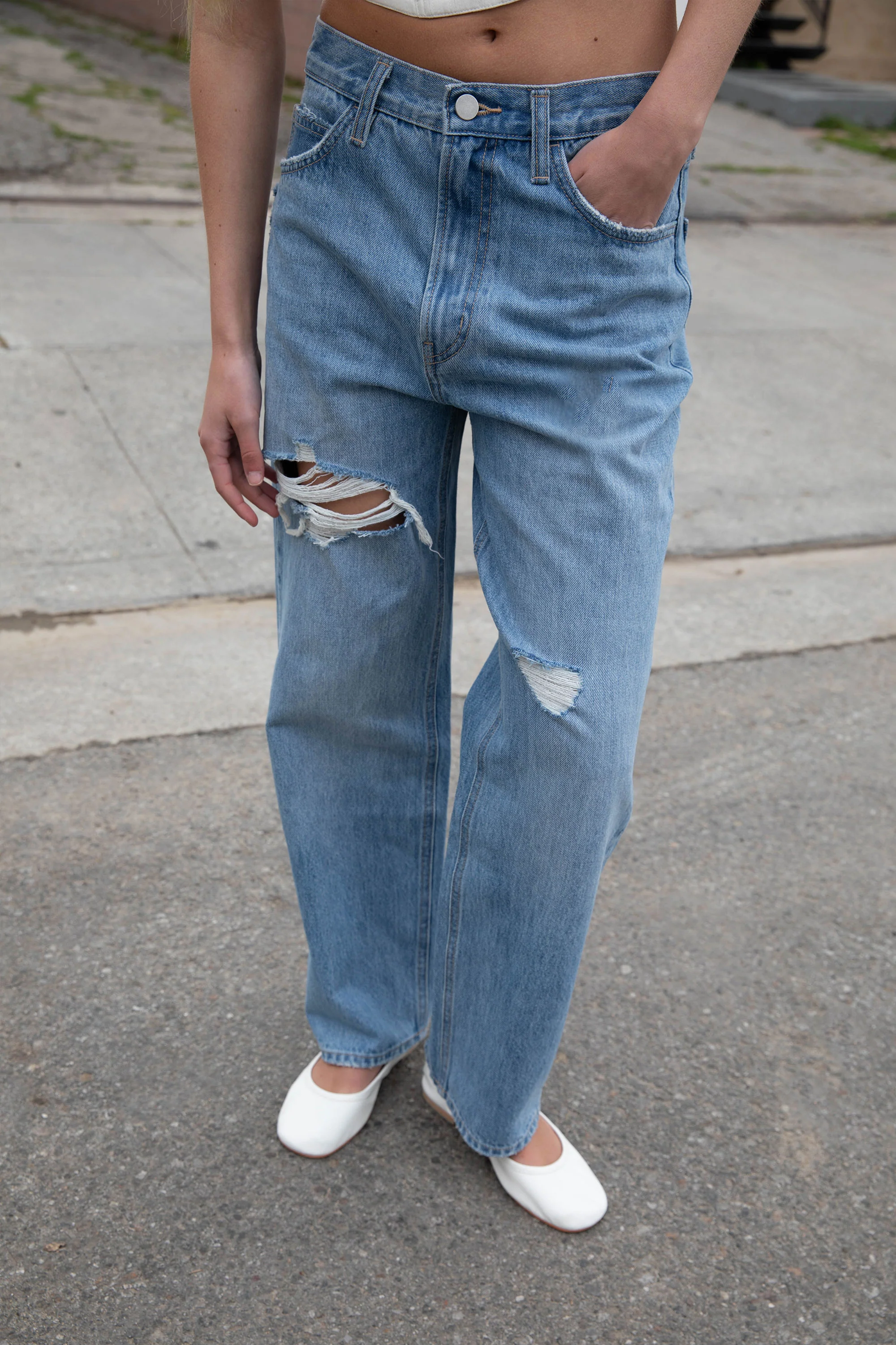 90S STRAIGHT LEG JEAN - Image 3